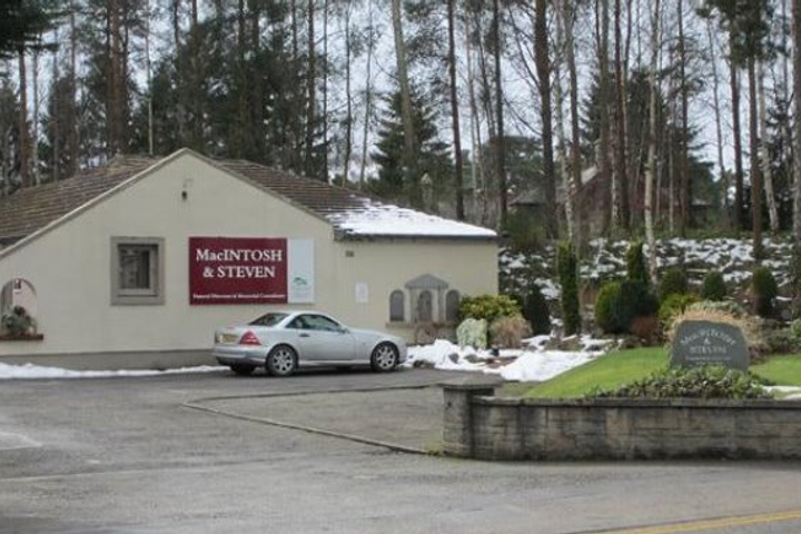 MacIntosh & Steven Funeral Directors, Banchory