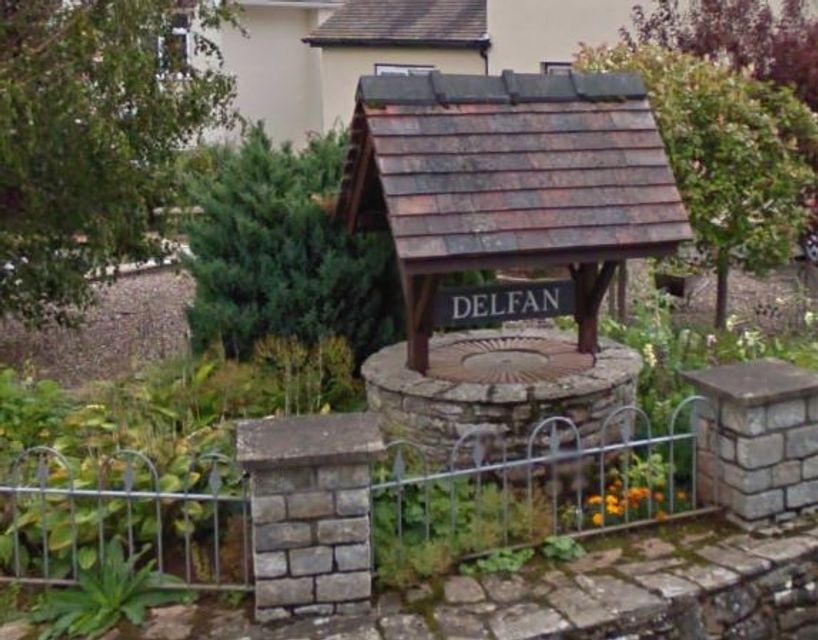 A.V Griffiths & Son, Delfan
