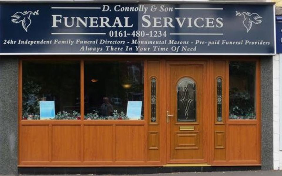 D Connolly & Son, Edgeley