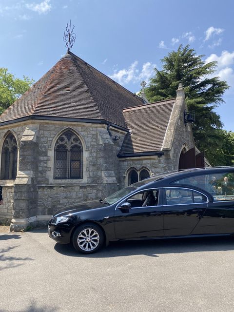 Rouse & Co. Independent Funeral Directors, funeral director in London