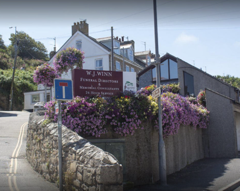 W J Winn Funeral Directors, St Ives