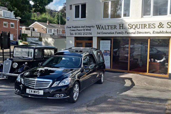Walter H Squires & Son, Exeter - Exwick