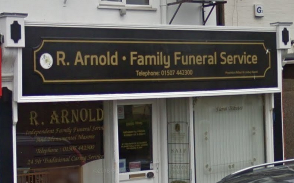 R Arnold Family Funeral Service Ltd, Sutton on Sea