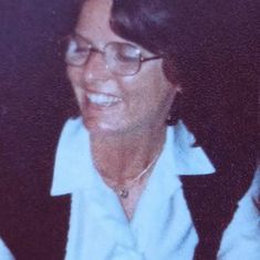 Christine Holmes