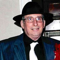 Richard John Hastings