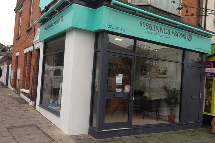 S E Skinner & Sons