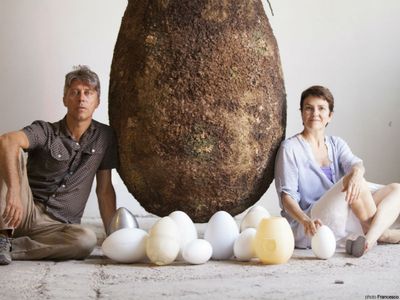 A Guide to Biodegradable Burial Pods, Urns & Promession