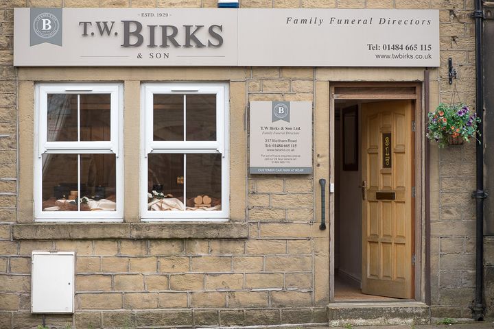 T.W. Birks & Son Ltd, Netherton