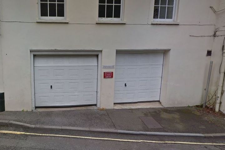 Dunning Funeral Directors