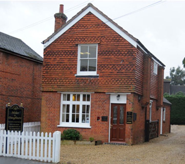 Miles & Daughters, Bracknell