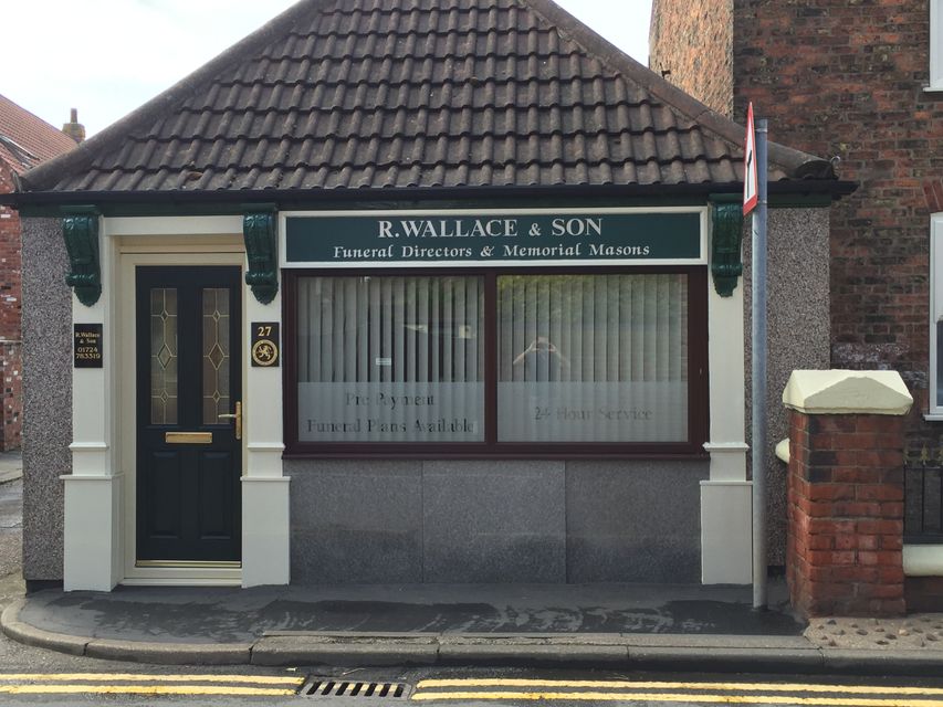 R Wallace & Son Ltd Crowle