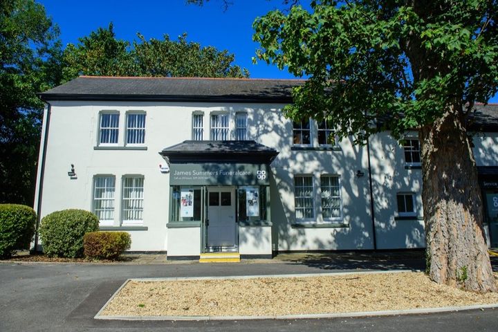 James Summers Funeralcare, Penarth