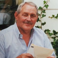 Derek Cyril YATES