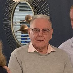 Ray (Geoffrey) Helliar