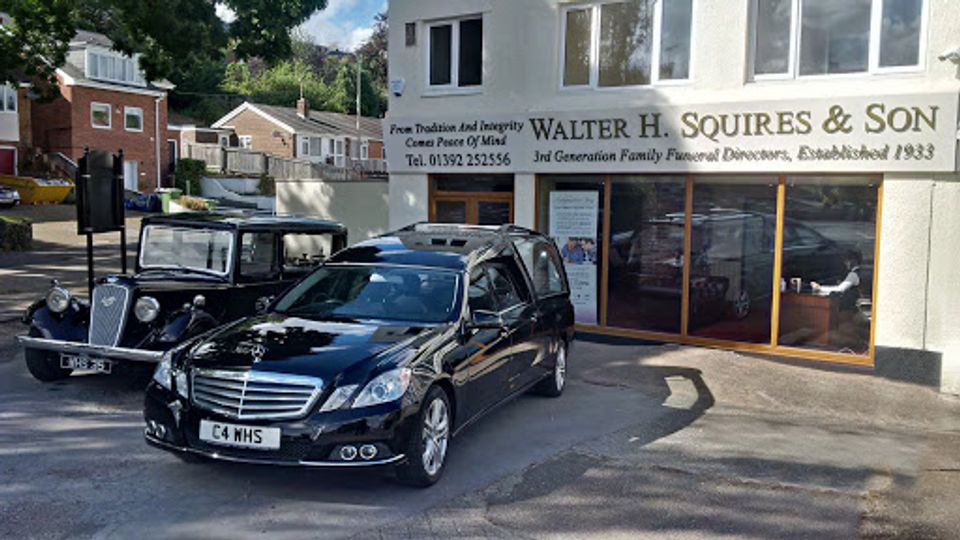 Walter H Squires & Son, Exeter - Exwick