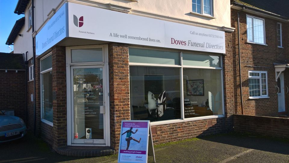 Doves Funeral Directors, Sevenoaks