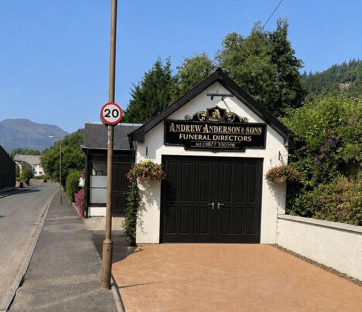 Andrew Anderson & Sons Funeral Directors, Funeral Home in Callander 