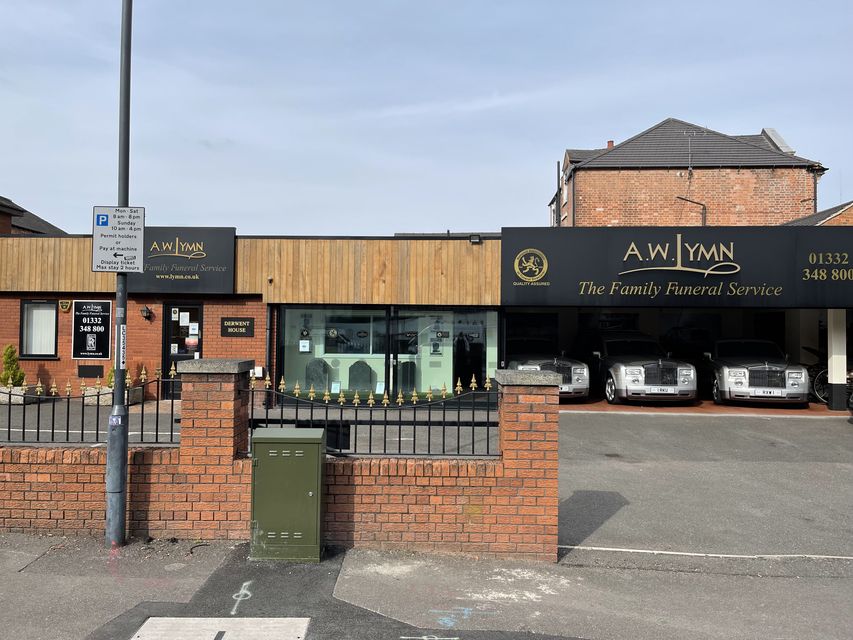 A.W. Lymn Derby, funeral director in Derbyshire