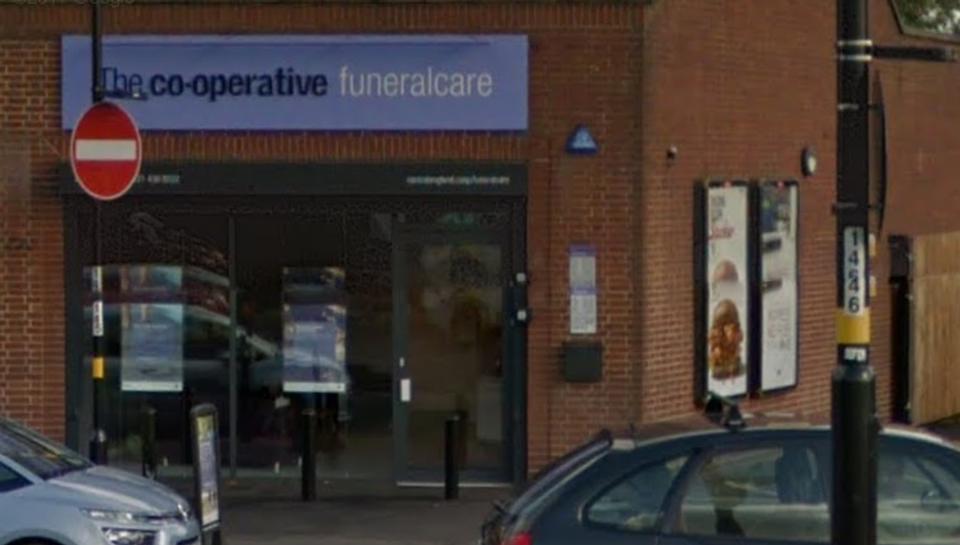 The Co-operative Funeralcare Maypole