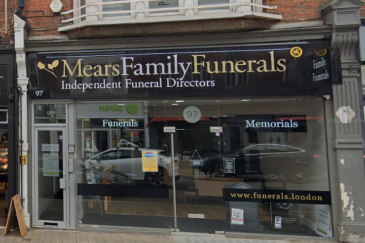 Mears Family Funerals, Beckenham