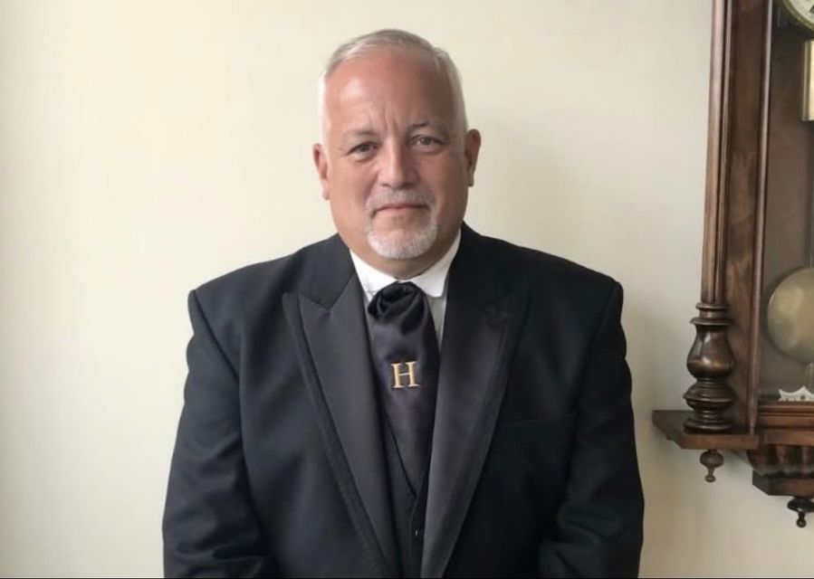 Mark Catchpole Managing Director & Lead Funeral Director