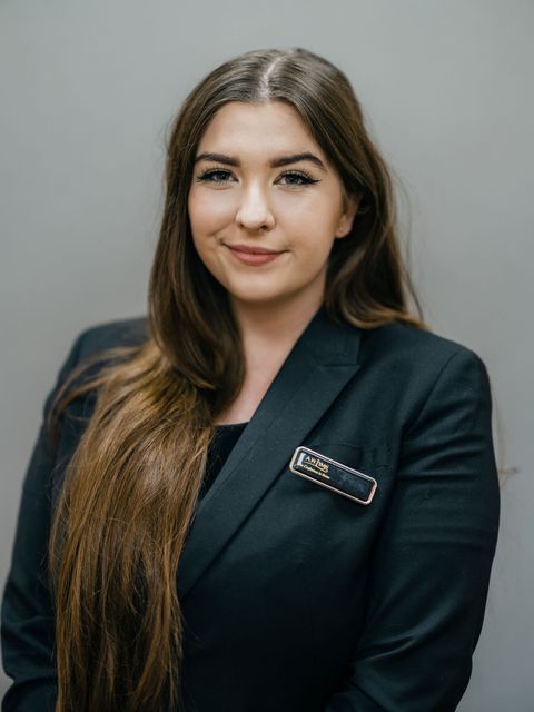 Kaitlan Thompson - Funeral Arranger