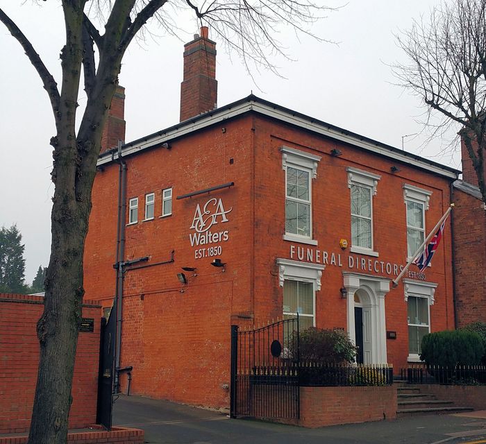 A & A Walters, Tipton