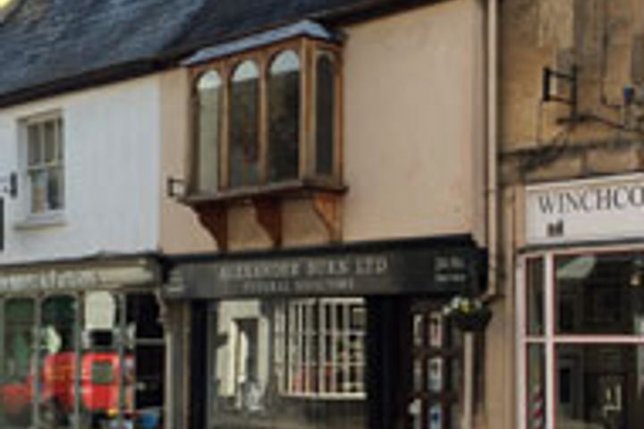Alexander Burn Funeral Directors, Winchcombe