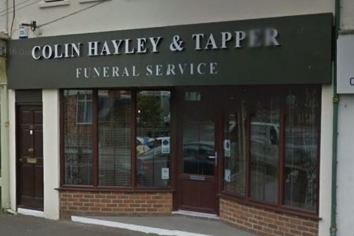 Colin Hayley & Tapper Funeral Service, New Milton