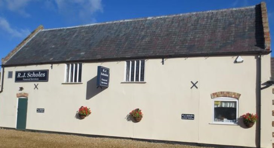 R J Scholes Funeral Service, Bourne