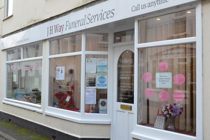 J H Way Funeral Service, Dawlish