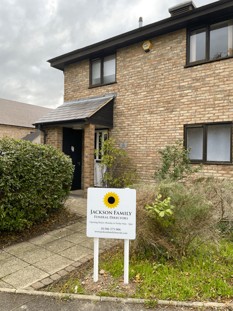 Jackson Family Funeral Directors, Pershore, funeral director in Worcestershire