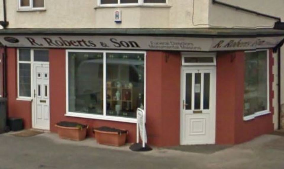 R Roberts & Son