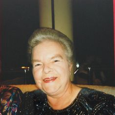 Yvette Carina Nourse