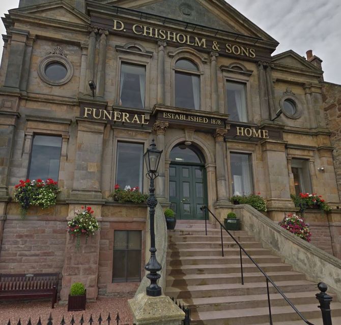 D Chisholm & Sons