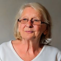 Carole Hills