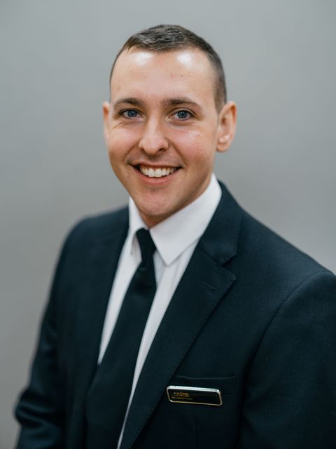 Philip Wilson - Funeral Arranger & Conductor