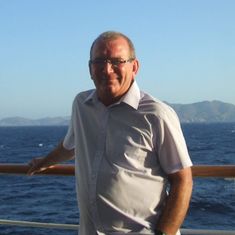 Dennis Knight