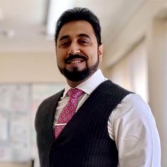 Dr Debashish (Debs) Banerjee