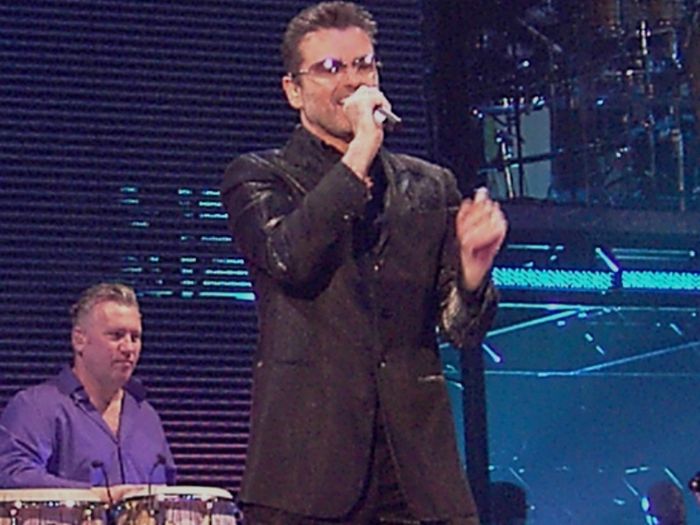Singer George Michael's funeral will be attended by close family and friends