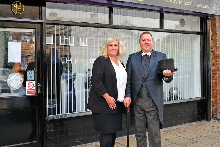 Hawden & Burgess Family Funeral Directors Ltd
