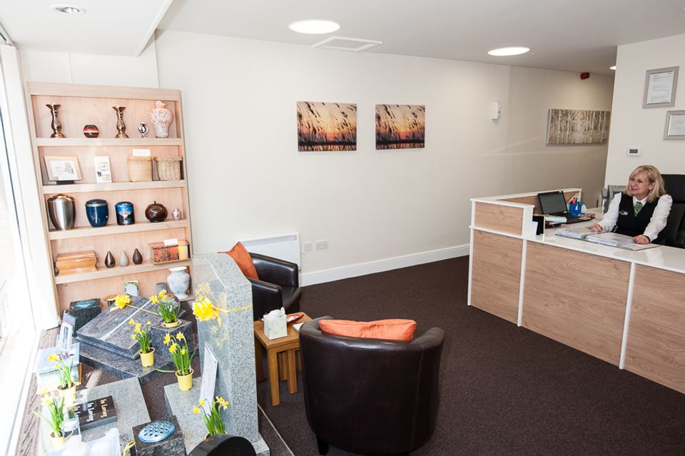 Halliwell Funeral Services, Coseley, funeral director in West Midlands
