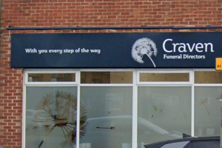 Craven's Funeral Service, Lydiate