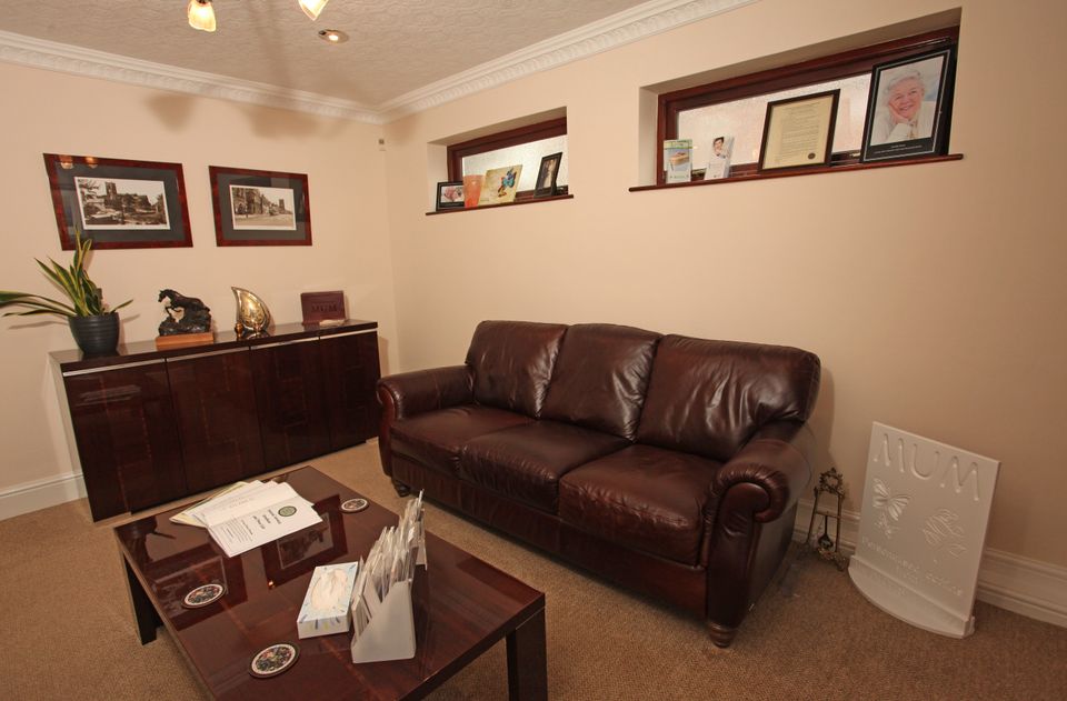 Gillotts Funeral Directors, Heanor, funeral director in Derbyshire