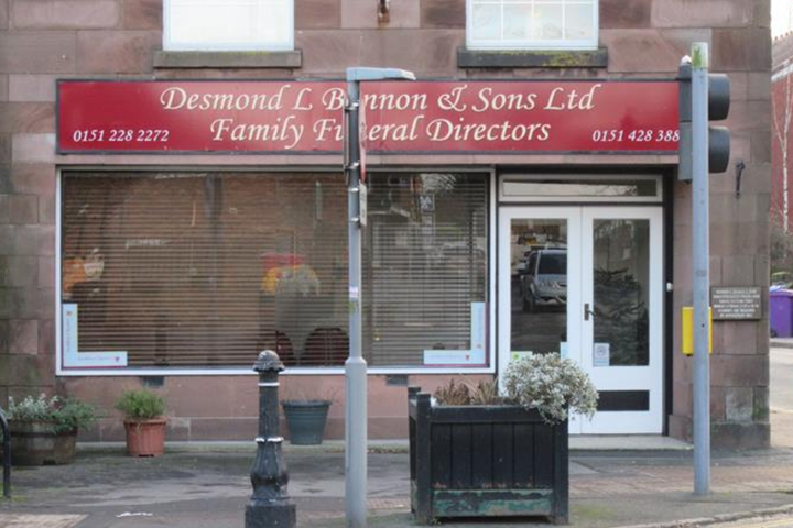 Desmond L Bannon & Sons, Sandstone House