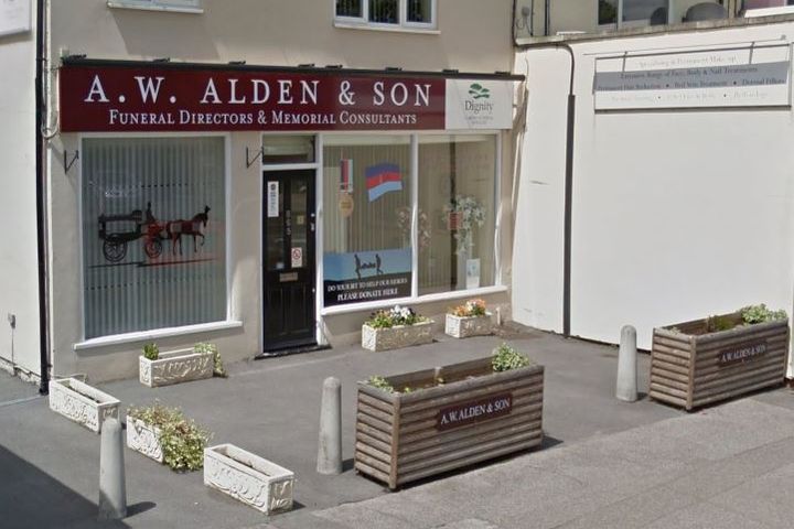 A W Alden & Son Funeral Directors, Benfleet