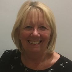 Mel Hart  (Merilyn)