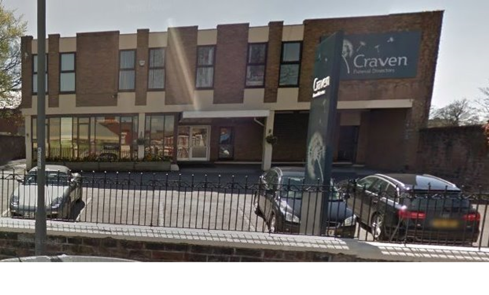 Craven's Funeral Service, Aintree