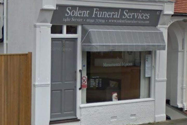 Solent Funeral Directors, Lee-on-Solent