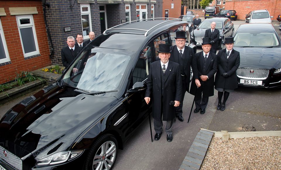 Tamworth Co-operative Funeral Service, Tamworth, funeral director in Staffordshire